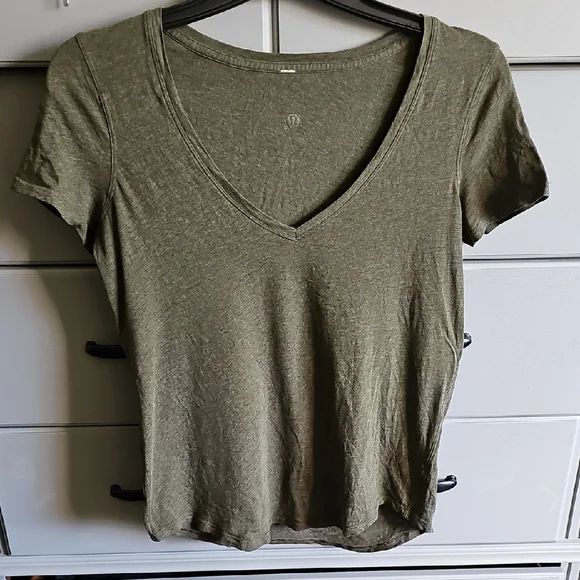 Lululemon Love T - Picture 1 of 2
